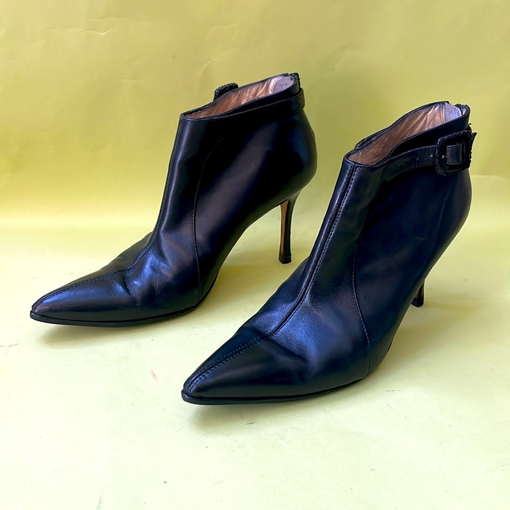 Vintage black Manolo Blahnik all leather booties - Picture 2 of 15